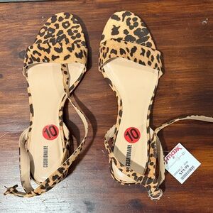 Sesto Meucci Tan and Black Leopard Sandals